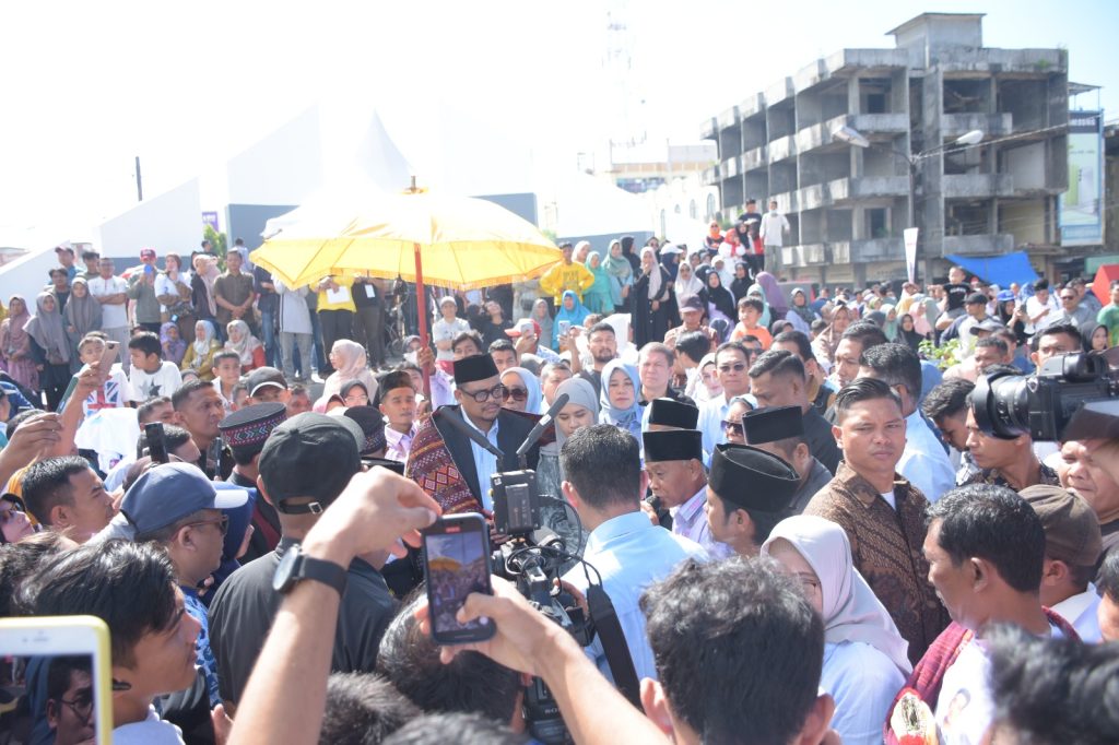 Dikukuhkan Jadi Tokoh Nasional Asal Tabagsel, Bobby Nasution: Saya Bangga