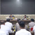 Kapolres Tapsel, AKBP Yasir Ahmadi, saat memimpin Apel bulanan Sitkamtibmas