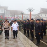 Kapolres Tapsel, AKBP Yasir Ahmadi, bersama Bupati Tapsel Dolly Pasaribu, Ketua DPRD Tapsel Abdul Basith Dalimunthe, Dandim 0212/Tapsel Letkol Inf Amrizal Nasution, Danyon 123/Rajawali Letkol Inf Emick Chandra Nasution, Danyon C Sat Brimob Polda Sumut Kompol Buala Zega, dan lainnya