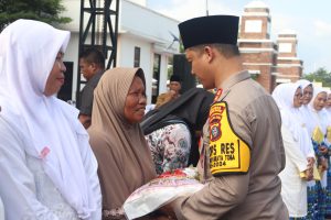 Teduhkan Suasana Jelang Pemilu, AKBP Yasir Beri Nasihat di Tabligh Akbar