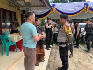 Kasat Samapta Siaga Pimpin Personel Dalmas Polres Tapsel Pam Kantor PPK
