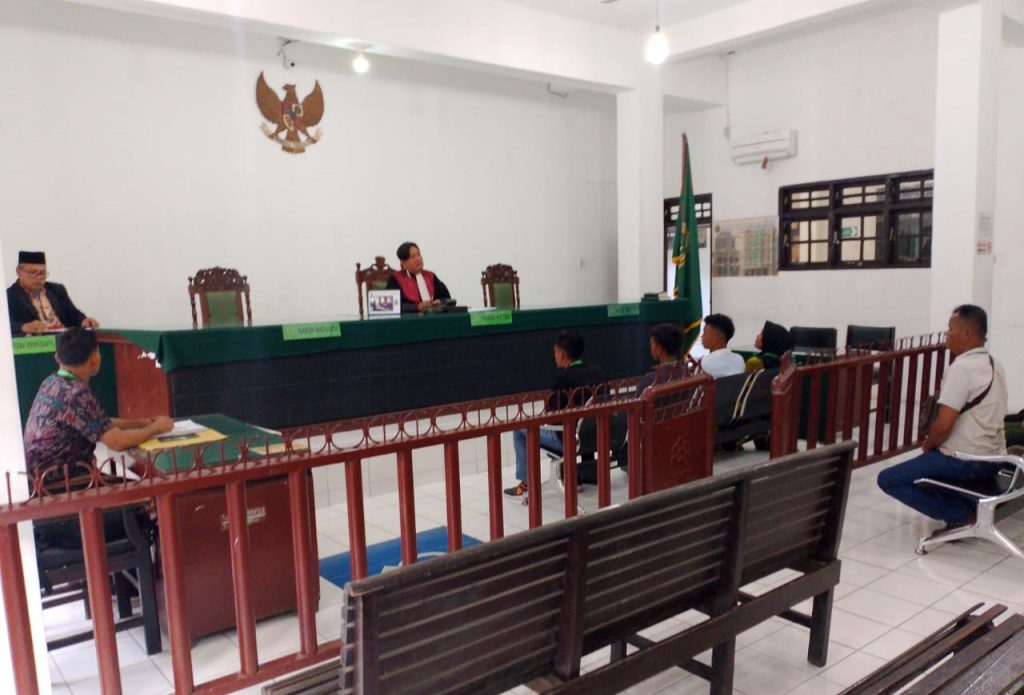 Polsek Padang Bolak Ikuti Sidang Tipiring Pencurian Sawit