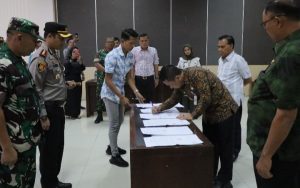Perkuat Sinergi antara Pemda dan Polri, Kapolres Tapsel Teken NPHD dari Pemkab Paluta
