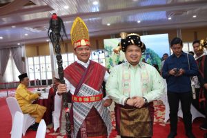 Pemkab Tapsel Terima 2 Penghargaan dari Pj Gubernur Sumut