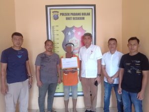 Kolaborasi Polisi dan Warga, Pemilik Sabu Diamankan ke Polsek Padang Bolak