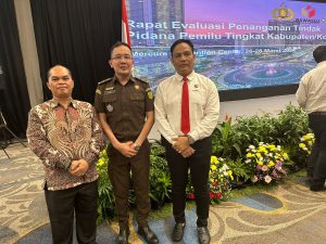 Kasat Reskrim Polres Tapsel Hadiri Rapat Evaluasi Tindak Pidana Pemilu