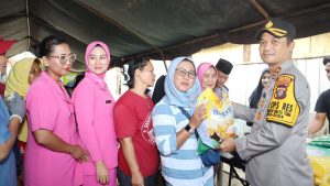 Ramadan Berkah 12 Hari, AKBP Yasir “Banjiri” Paluta Ribuan Paket Sembako Murah
