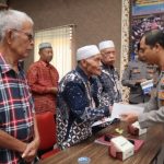 Sebagai bentuk hormatnya, Kapolres Tapsel, AKBP Yasir Ahmadi, menggelar silaturahmi sekaligus memberikan tali asih ke Purnawirawan dan Wakawuri Polri