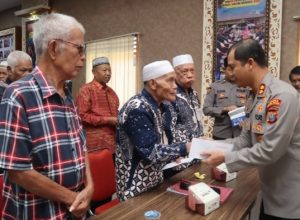Hormatnya AKBP Yasir ke Purnawirawan dan Wakawuri, Beri Tali Asih saat Silaturahmi