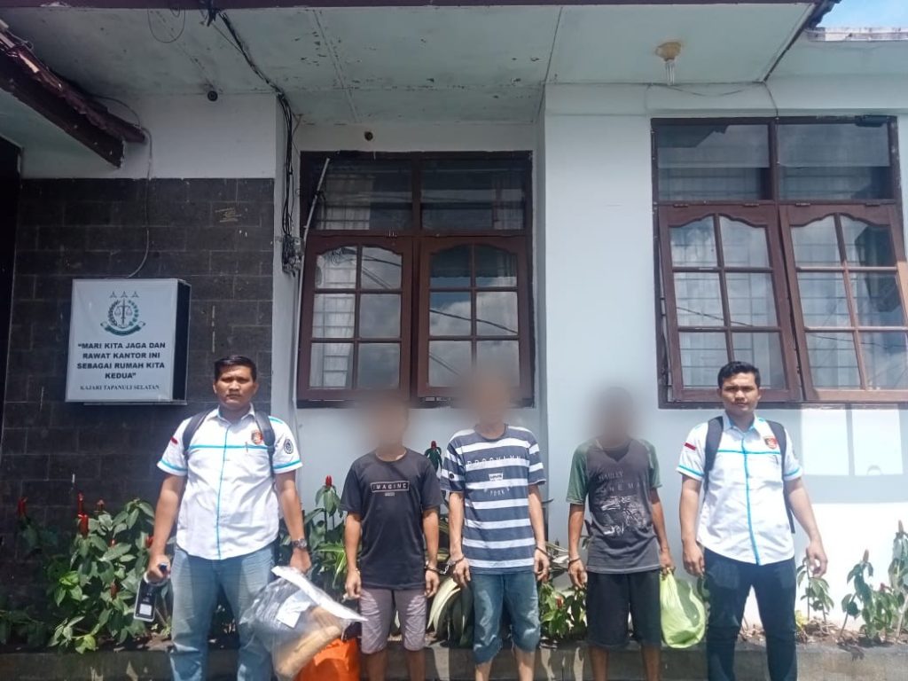 Profesional Tuntaskan Perkara, Polres Tapsel Limpah 3 Tersangka Narkoba ke Jaksa   