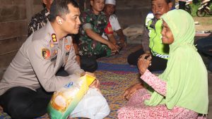 Bak Sang Fajar, AKBP Yasir Bawa Secercah Harapan Jelang Lebaran Bagi Warga Pra Sejahtera