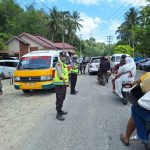 Berkat pengamanan dan pengaturan arus Lalin dari Sat Lantas Polres Tapsel, situasi laju kenderaan di Objek Wisata Aek Sijorni tetap terkendali dengan petugas yang tetap siaga di lokasi