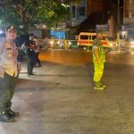 Bersama instansi terkait lainnya, Kapolres Padangsidimpuan, AKBP Dudung Setyawan, turun langsung melakukan Gatur Lalin di sejumlah titik rawan kemacetan pada H+3 Lebaran 'Idul Fitri 1445 Hijriah