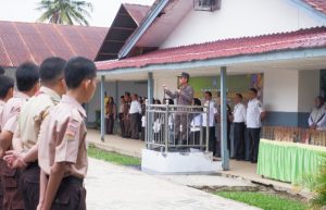 Sentuh Langsung Siswa, Program JMS Kajari Padangsidimpuan Diapresiasi   