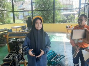 PT AR Petikkan Mimpi Anak Penjual Nasi Goreng Jadi Ahli Mesin Alat Berat