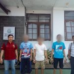 KBO Sat Resnarkoba Polres Tapsel, Ipda TP Saragih, dan Penyidik, saat hendak melimpahkan berkas perkara ketiga tersangka dan barang bukti ke Kejaksaan