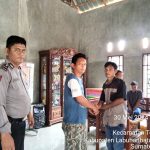 Disaksikan Bhabinkamtibmas Polsek Padang Bolak, Aipda Santo S Sitanggang, kedua belah pihak bersalaman dan sepakat untuk berdamai secara kekeluargaan