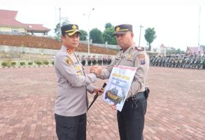Kapolres Tapsel Serahkan Ranmor Dinas Patroli Presisi ke Kapolsek SD Hole