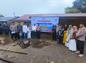 Subhanallah, Kapolsek Padang Bolak Sembelih 3 Ekor Hewan Kurban