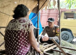 Polsek Padang Bolak Membedah Rumah Warga yang Terserang Stroke