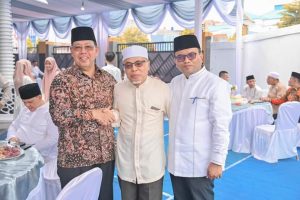 Letnan Dalimunthe Gelar ‘Open House’ Hari Raya Idul Fitri 1445 H di Rumah Dinas Walikota 