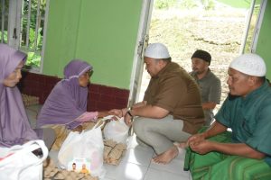 Hari Terakhir Ramadan, Bupati Tapsel Salurkan Zakat Mal Kepada Tiga Masjid Yang Ada di Sipirok