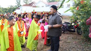 Bupati Dolly Pasaribu Berikan Tali Asih Pada MTQ Ke-56 Tapsel
