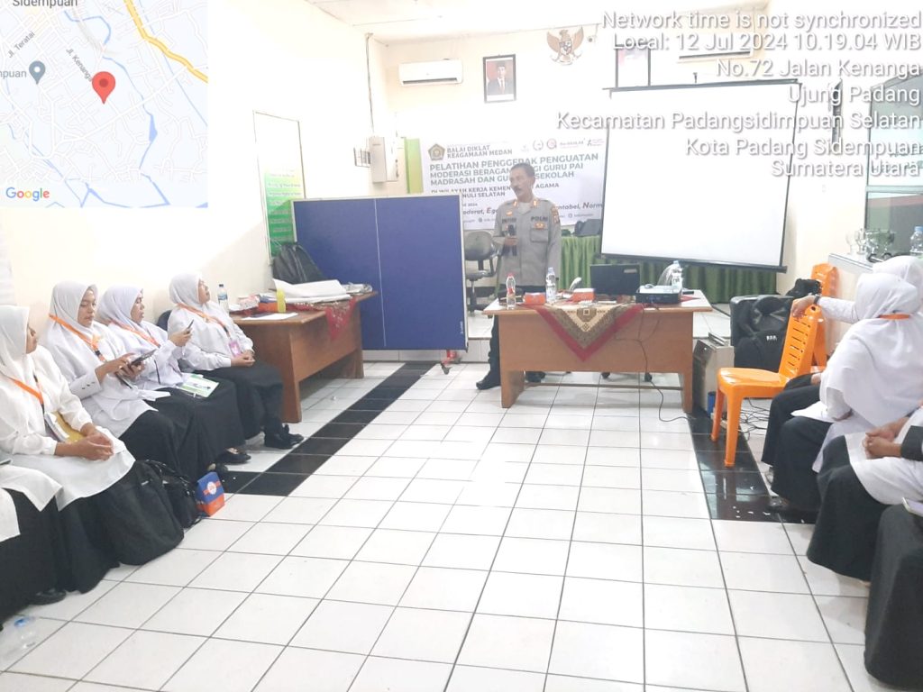 Meski Sangar, Kasat Binmas Polres Tapsel Mampu Jadi Pemateri yang Mengasyikkan Bagi Guru Sekolah