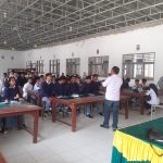 Dengan penuh semangat, KBO Sat Resnarkoba Polres Tapsel, Ipda TP Saragih, kampanyekan jihad melawan narkoba ke ratusan pelajar di SMK Negeri 1 Batang Toru