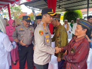 Kunjungi Mako Polsek Batang Toru, Kapolres Tapsel Semangati Anggota