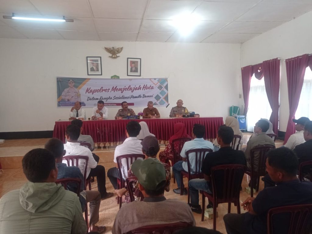 Gerakan Jelajah Huta Kapolres, Kabag Ren Polres Tapsel Cegah Perjudian