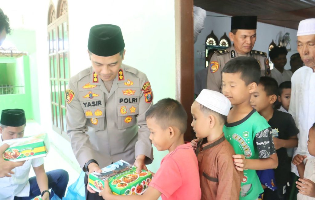 Kapolres Tapsel, Sosok Tegas Namun Penyayang Digandrungi Anak-anak