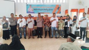 Kapolres Tapsel Jelajah Huta: Kawal Demokrasi dengan Pilkada Damai