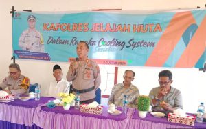 Kapolres Tapsel Jelajah Huta, Kasi Propam Ajak Masyarakat Cerdas Menyaring Informasi