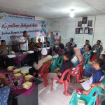 Kasat Resnarkoba Polres Tapsel, AKP Salomo Sagala, saat menggemakan kembali program jihad melawan narkoba di sela gerakan Kapolres Jelajah Huta