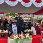 Kabag Ren Polres Tapsel, Kompol Rudi Siregar, mengikuti Upacara detik-detik Proklamasi HUT RI ke-79 di Kabupaten Paluta