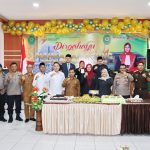 Kasikum Polres Tapsel, AKP Victor Sihombing, dan berbagai unsur Forkopimda lainnya, saat menghadiri HUT Mahkamah Agung RI ke-79 di Aula PN Kota Padangsidimpuan