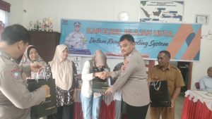 Kapolres Tapsel Jelajah Huta, Ipda Maraden: Jangan Mudah Percaya Medsos