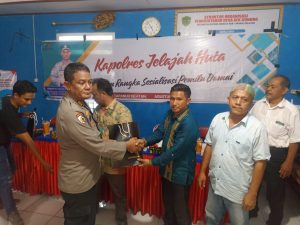 Jelajah Huta, Warga Perkebunan Marpinggan Dukung Kapolres Tapsel Jihad Melawan Narkoba