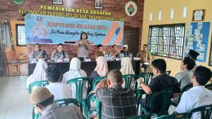 Kapolres Tapsel Jelajah Huta di Paluta, AKP Maria Ingatkan PPS Bertugas Sesuai Tupoksi