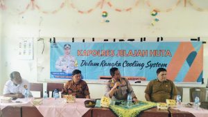 Kapolres Tapsel Jelajah Huta, Kasiwas: Mari Ciptakan Pilkada Jujur, Adil, Bersih, dan Transparan