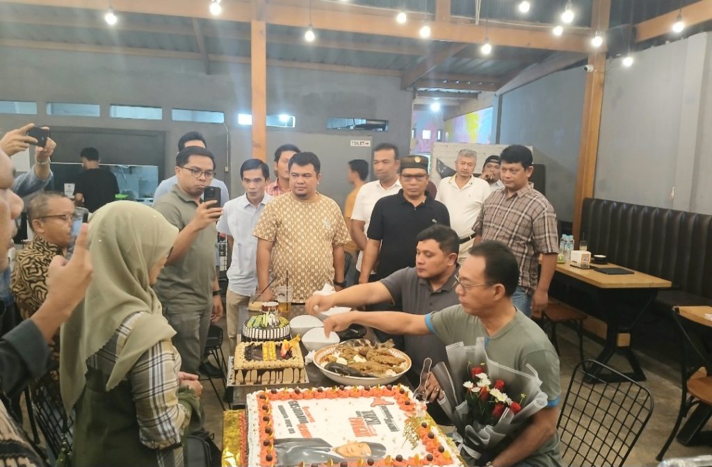 Perayaan Ultah Gus Irawan dan Abdul Basith Meriah Bertabur Doa