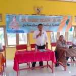 Kanit I Pidum Sat Reskrim Polres Tapsel, Ipda Maraden Hutabarat, bersama Kabag Ren, Kompol Rudi Siregar, saat memberi arahan ke masyarakat Kabupaten Padang Lawas Utara di sela gerakan Kapolres Jelajah Huta