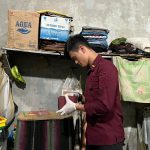 Petugas Satgas Kamtib saat memeriksa Kamar Hunian WBP di Lapas Kelas IIB Padangsidimpuan