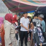 Ratusan ibu-ibu perwiridan Nurul Yaqin begitu antusias menyambut kehadiran calon Wakil Wali Kota Padangsidimpuan, Gempar Nauli Hamonangan Nasution, yang datang mewakili calon Wali Kota, Hapendi Harahap