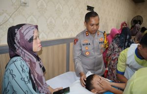 Ringankan Beban Warganya, Kapolres Padangsidimpuan Gelar Khitanan Massal