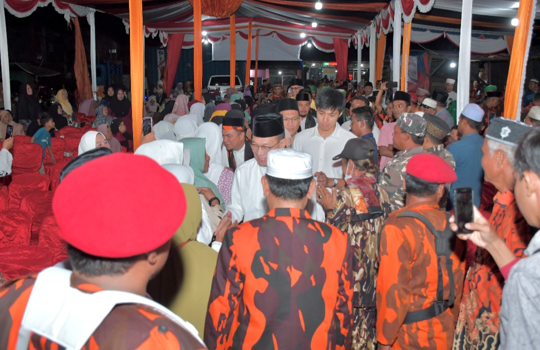 Paslon Bagusi (Gus Irawan Pasaribu-Ja'far Syahbuddin Ritonga) disambut penuh antusias oleh kader MPC PP Tapsel dan masyarakat di Desa Wek IV, Kecamatan Batang Toru