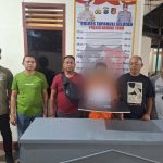 Pria 44 tahun, SS, usai ditangkap Tim Opsnal Unit Reskrim Polsek Batang Toru lantaran kedapatan bawa sabu