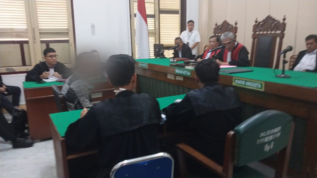 Terdakwa kasus dugaan pemotongan ADD sebesar 18 persen per Desa se-Kota Padangsidimpuan TA 2023 berinisial, AN, kini jalani sidang di Pengadilan Tipikor, Kota Medan, dengan agenda pembacaan eksepsi melalui Kuasa Hukumnya