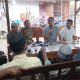 Calon Bupati Tapsel No.1, Gus Irawan Pasaribu, bersama mantan Bupati dua periode, Syahrul M Pasaribu, saat acara Mangopi dengan rakyat di Desa Pargarutan Julu, Kecamatan Angkola Timur